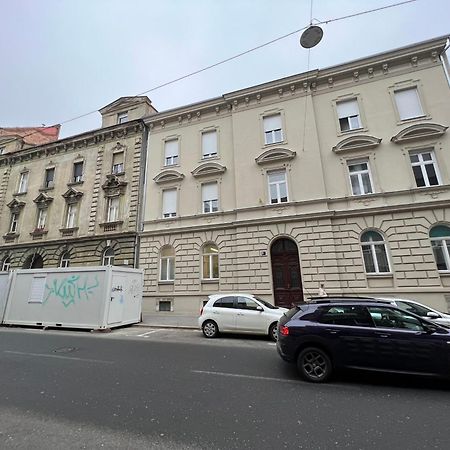 Cozy Loft Apartment In Zagreb Center المظهر الخارجي الصورة